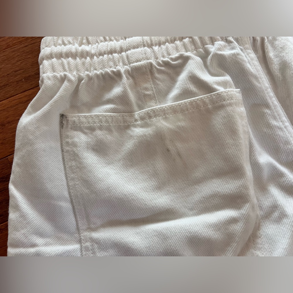 Universal Thread White Drawstring Denim Shorts - Picture 6 of 6